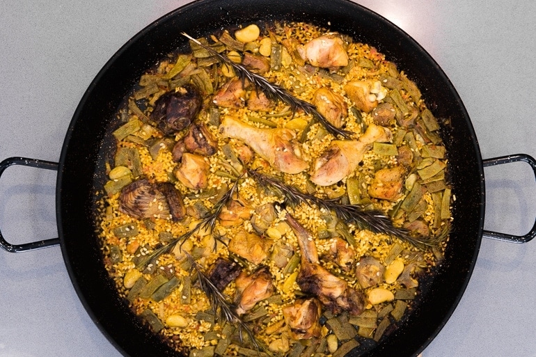 the authentic paella valenciana