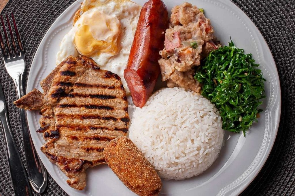 virado a paulista dish with rice, cabbage and other ingredients, typical food of São Paulo